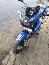 Blue TVS Apache RTR 180 BS6