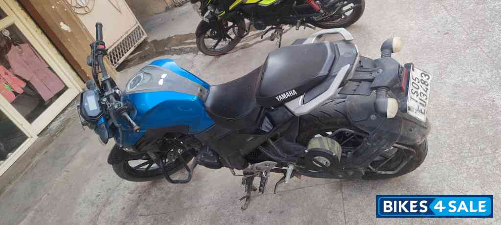 Yamaha FZS 25