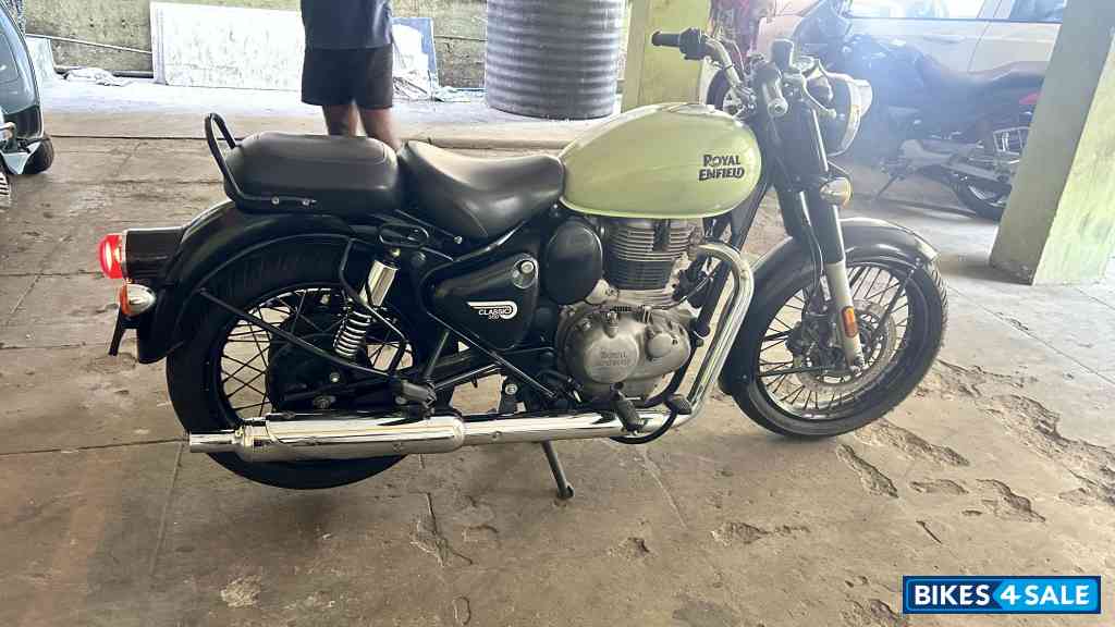 Royal Enfield Classic 350 Redditch Green