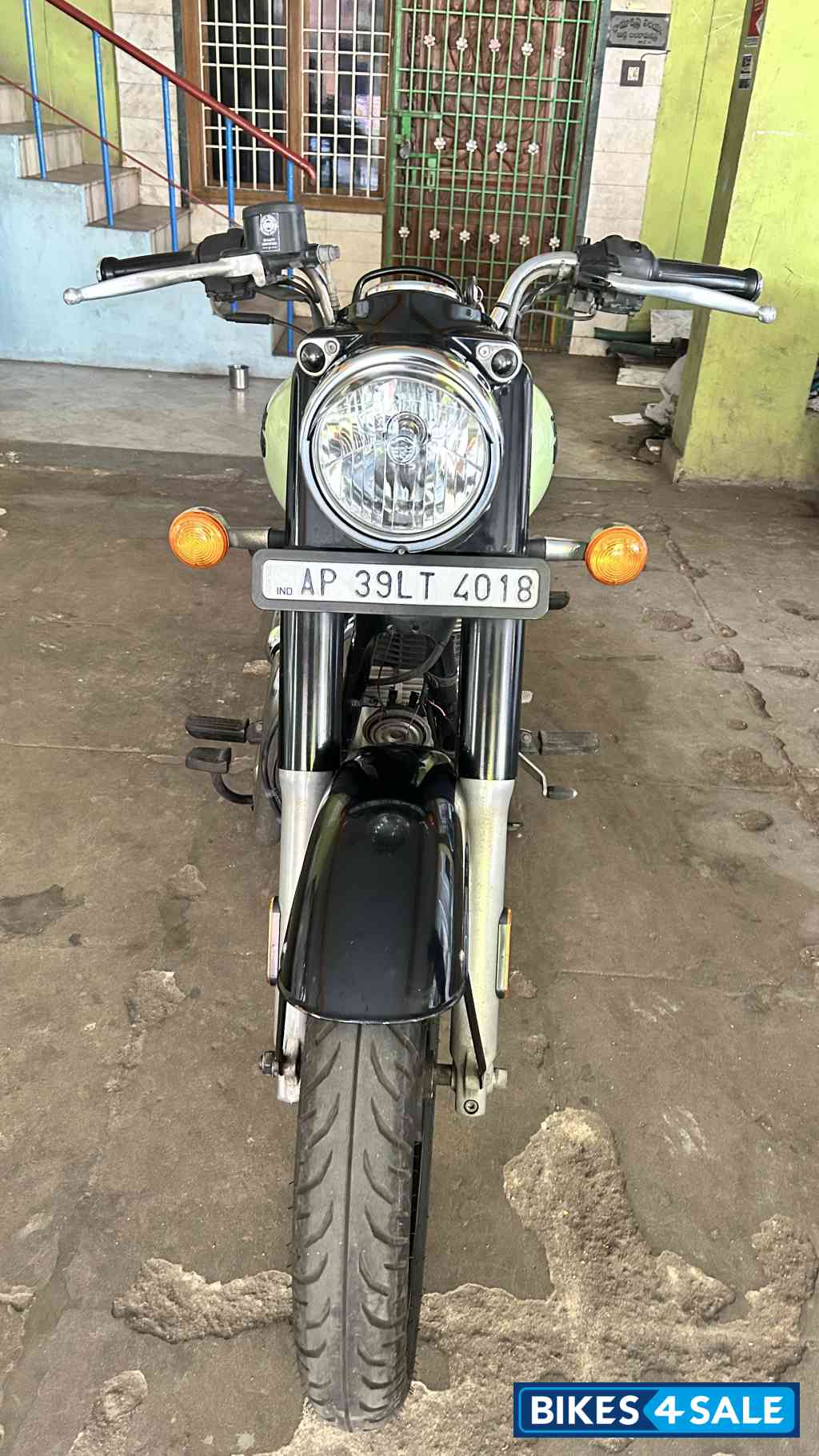 Royal Enfield Classic 350 Redditch Green