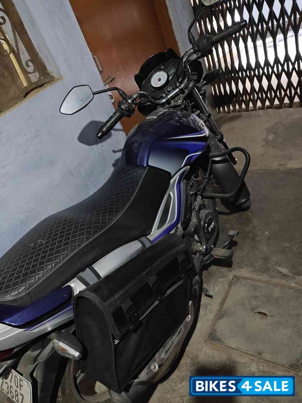 Blue TVS Star City Plus BS VI