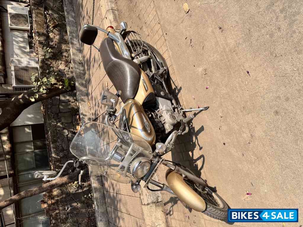 Bajaj Avenger Cruise 220