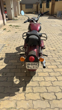 Royal Enfield Classic 500