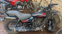 Bajaj Avenger Street 220