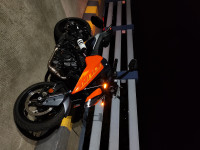 Electronic Orange KTM Duke 250 2024