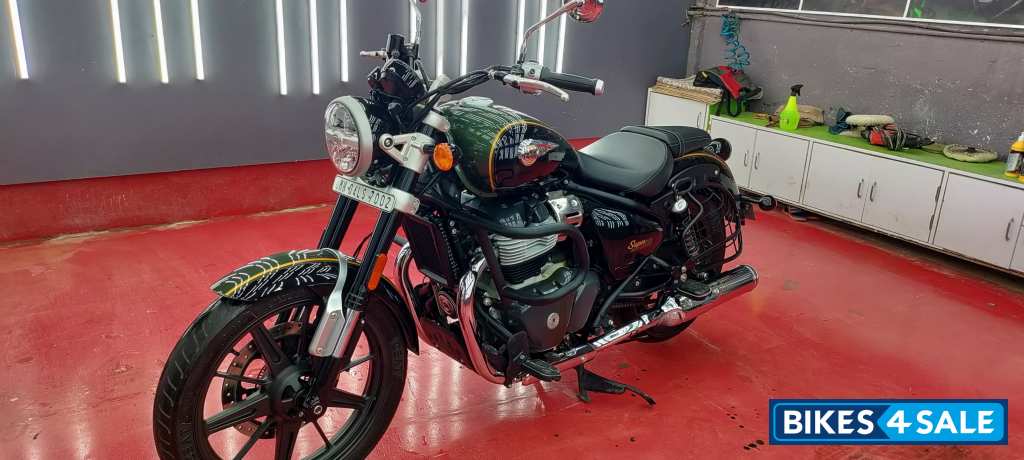 Royal Enfield Super Meteor 650