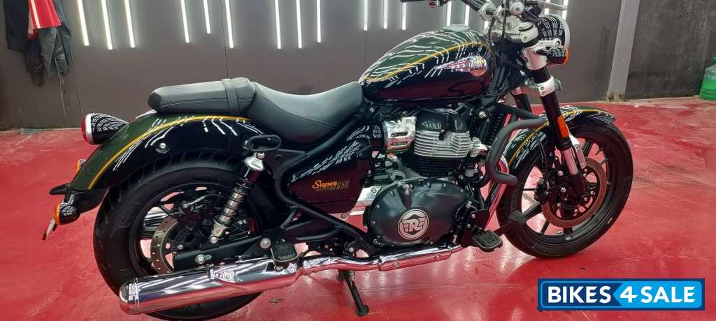 Royal Enfield Super Meteor 650