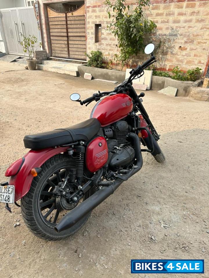 Jawa 42 Dual Channel ABS Orion Red