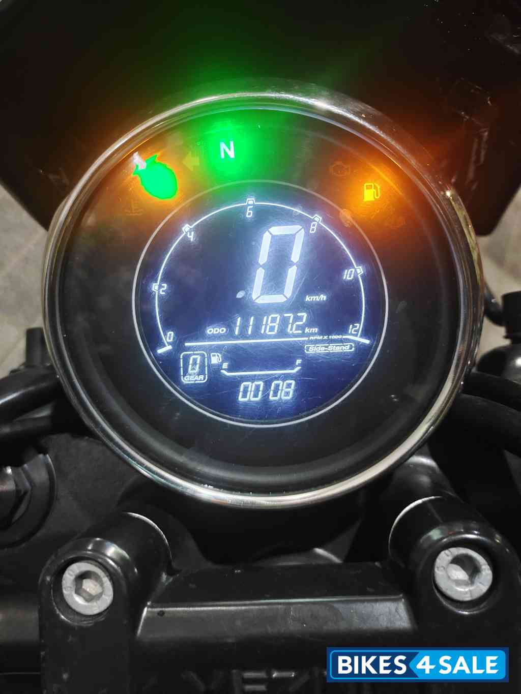 Hunter Green Yezdi Roadster Dark