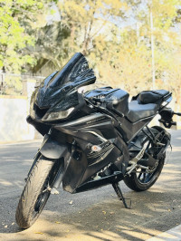 Yamaha YZF R15 V3 BS6