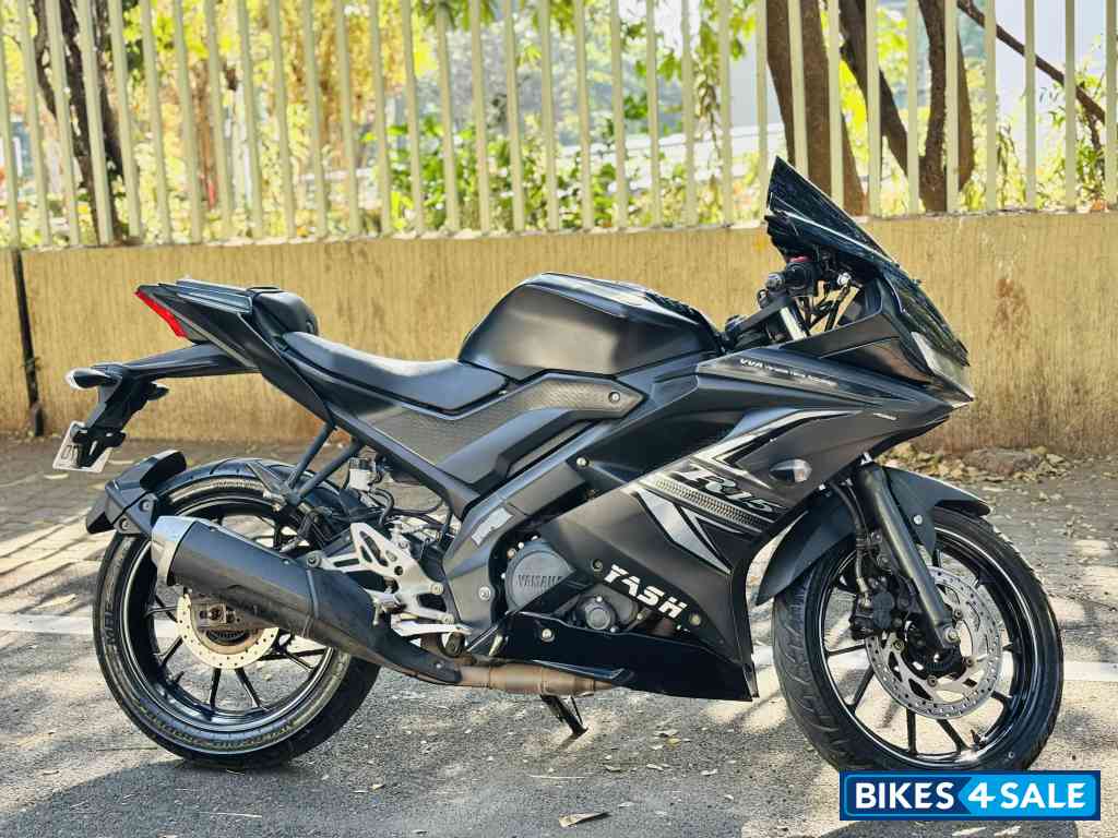 Yamaha YZF R15 V3 BS6