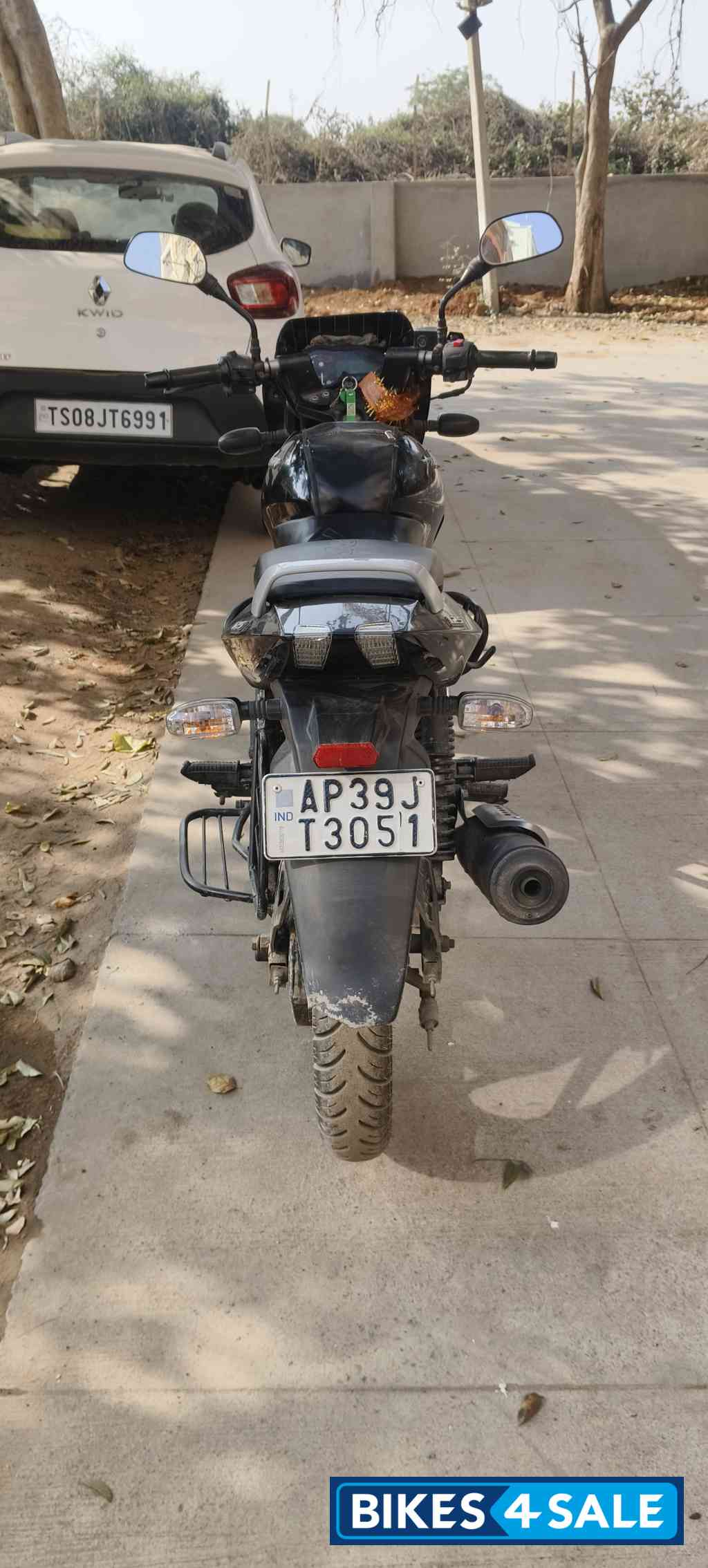 Bajaj Pulsar 125