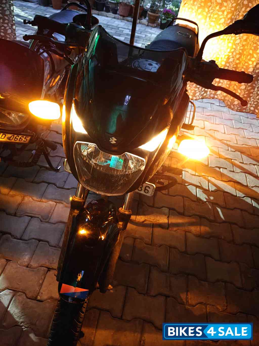 Bajaj Pulsar 150 DTSi Bajaj Pulsar 150 DTSi