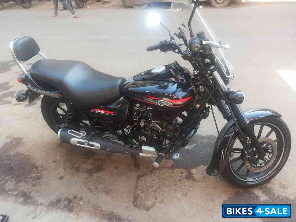 Black And Red Bajaj Avenger Street 220