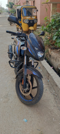 Bajaj Pulsar P150 Twin Disc Split Seat 2023 Model