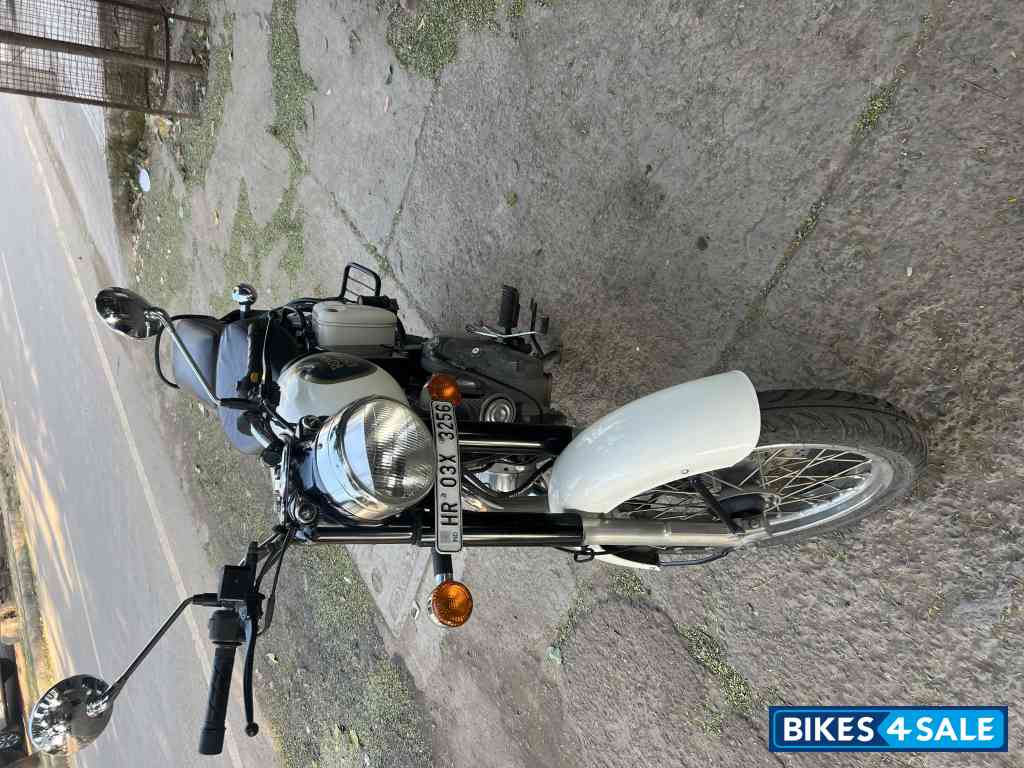 Ash White Royal Enfield Classic 350