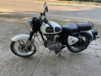 Ash White Royal Enfield Classic 350