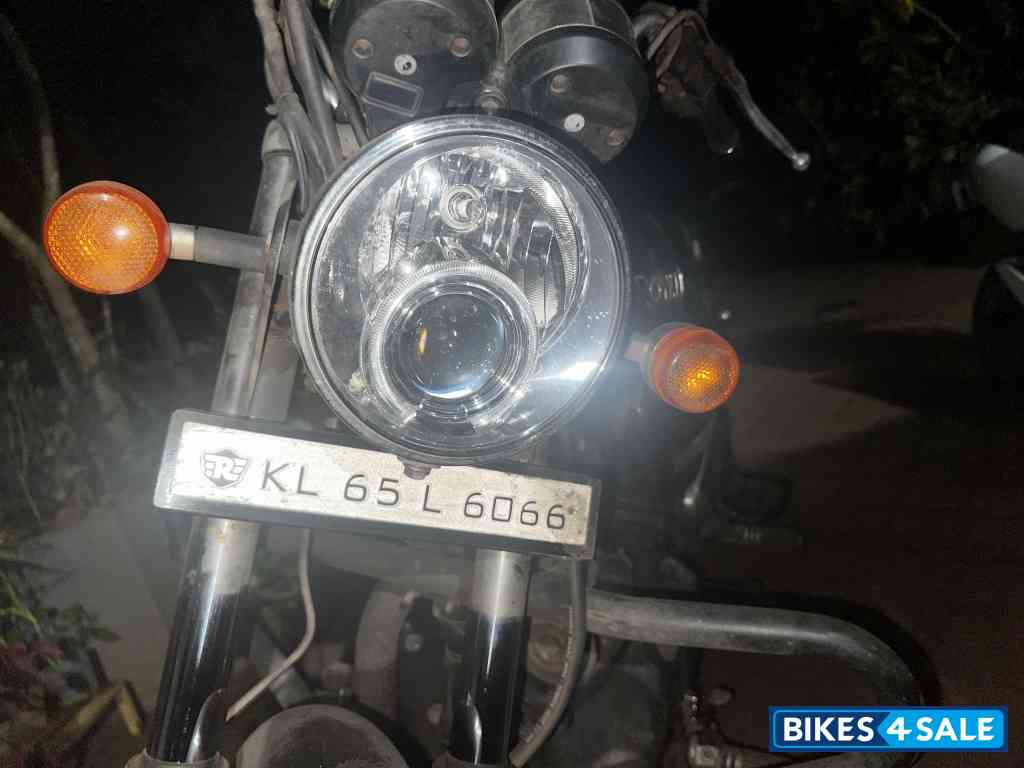 Royal Enfield Thunderbird 350