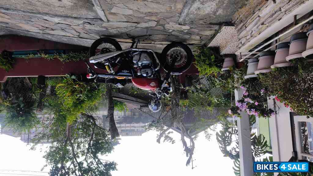 Canyon Red Royal Enfield Interceptor 650 Twin