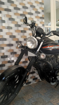 Bajaj Avenger Street 220 2016 Model