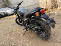 Dapper Gray Royal Enfield Hunter 350 Metro