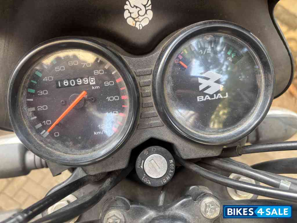 Bajaj CT 125X