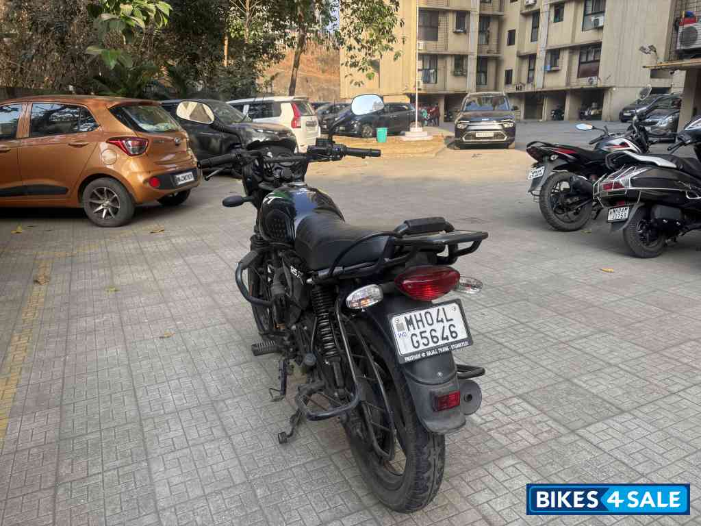 Bajaj CT 125X