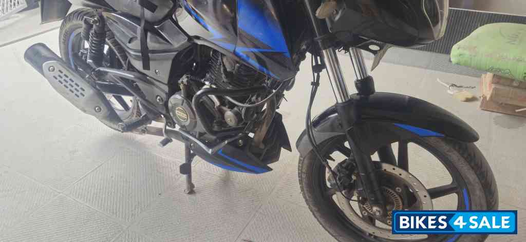 Bajaj Pulsar 150 Twin Disc