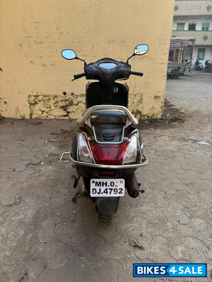 Black Honda Activa 4G