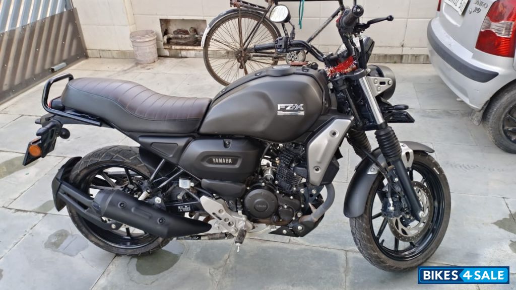 Yamaha FZ-X