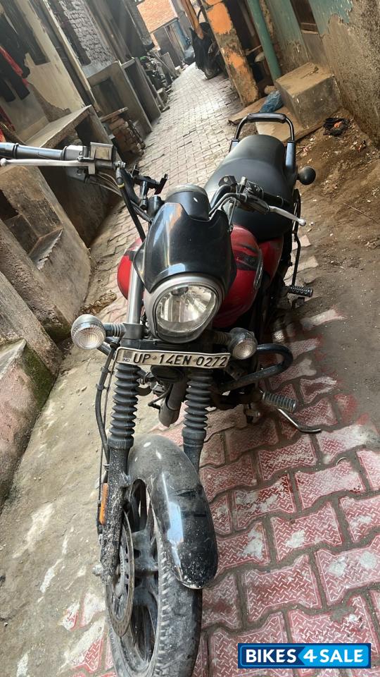 Bajaj Avenger Street 160 BS6