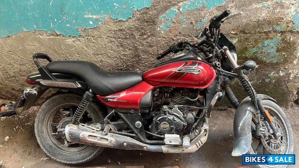 Bajaj Avenger Street 160 BS6