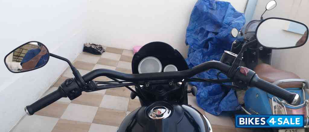 Royal Enfield Meteor 350 Stellar