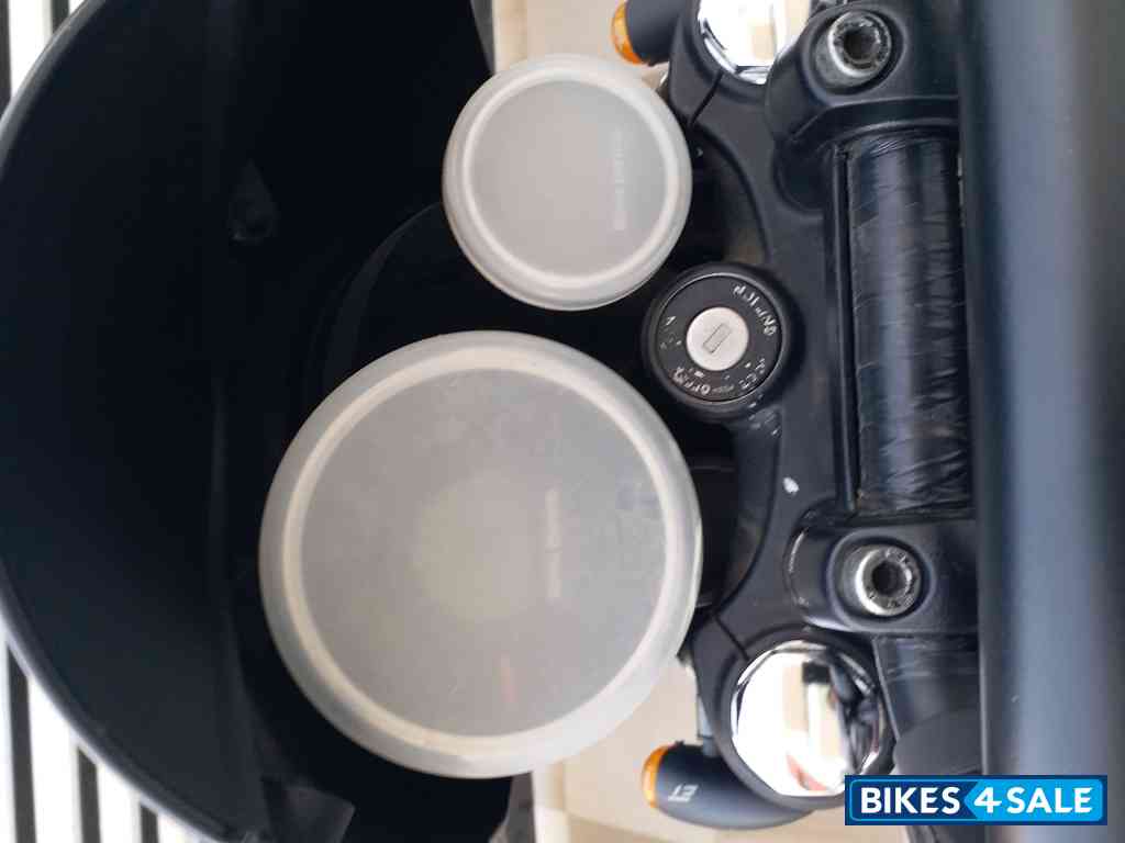 Royal Enfield Meteor 350 Stellar