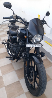 Royal Enfield Meteor 350 Stellar