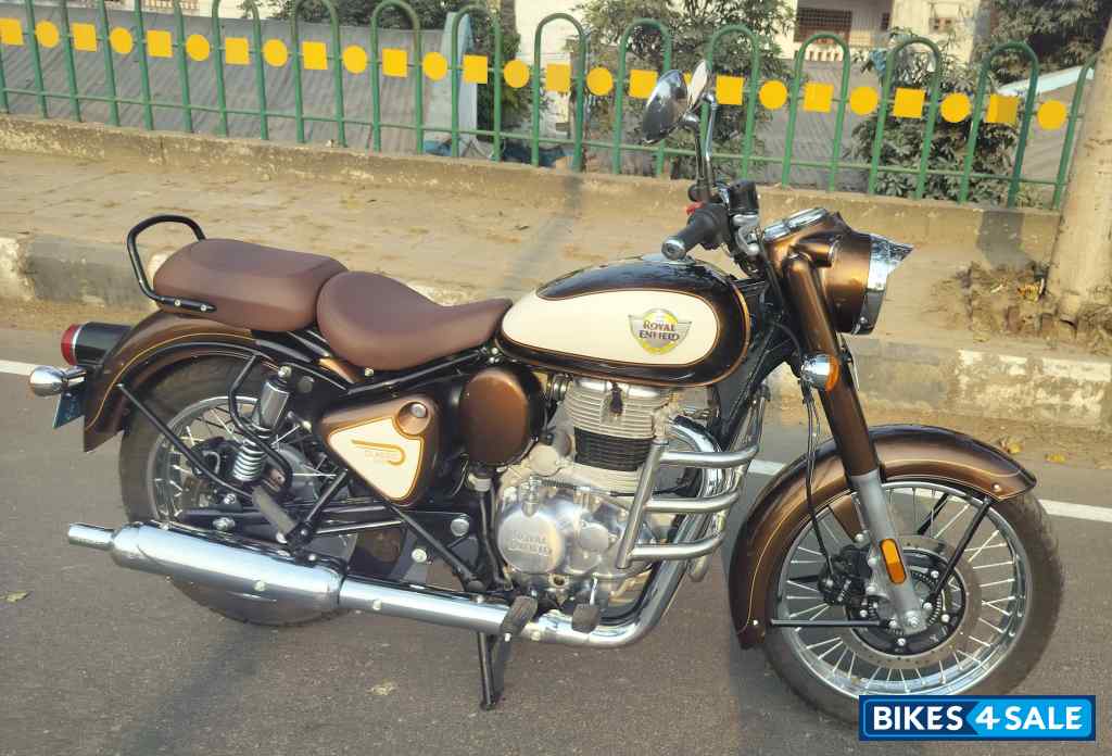 Royal Enfield Classic 350 2024