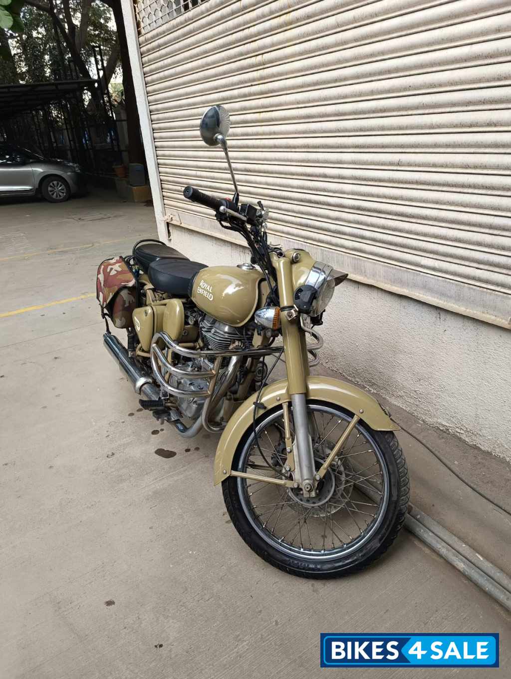 Desert Royal Enfield Classic Desert Storm