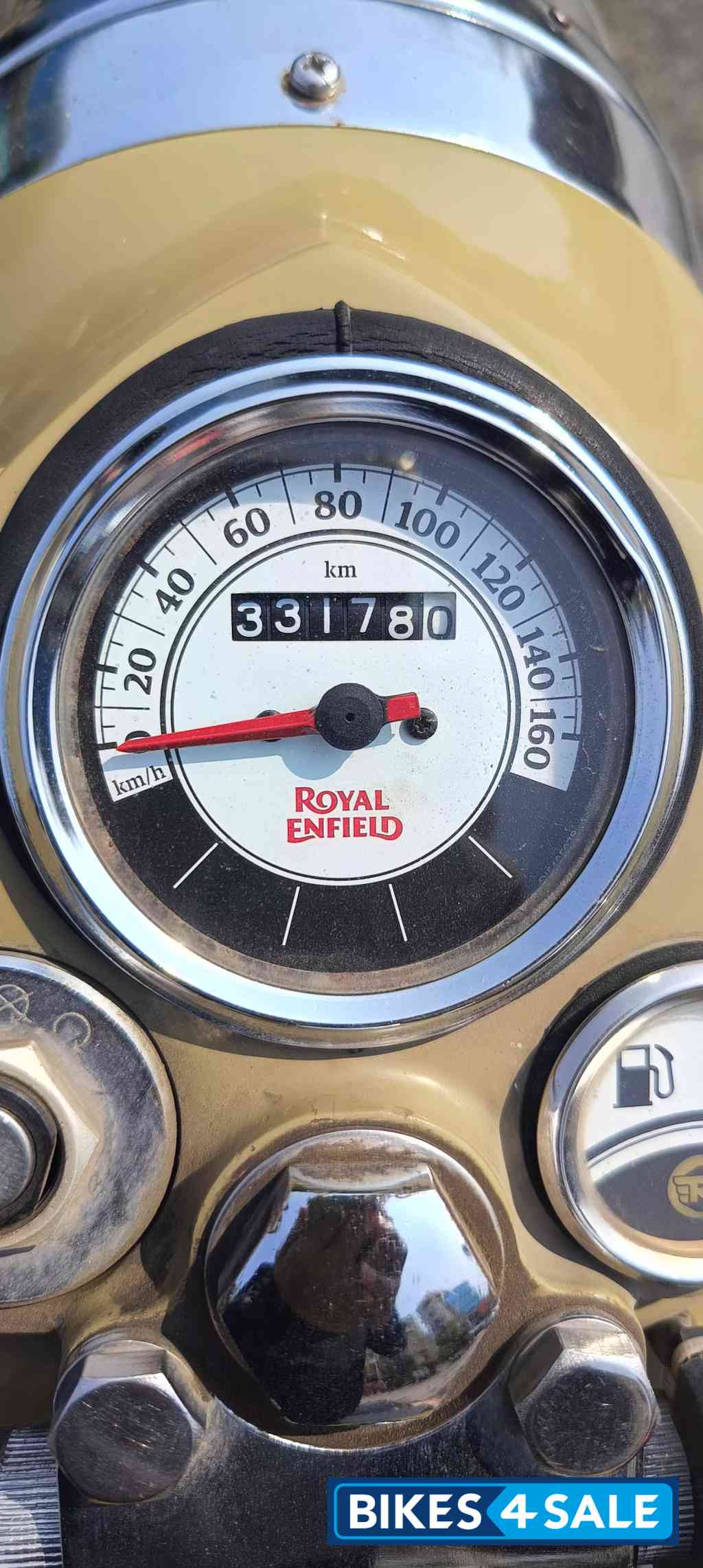 Desert Royal Enfield Classic Desert Storm