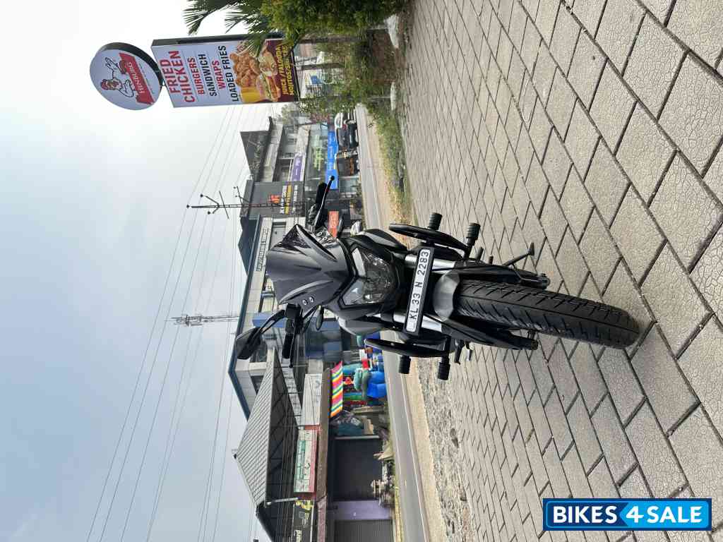 Charcoal Black Bajaj 2021 Dominar 400