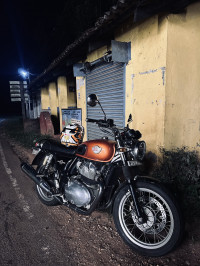 Orange Royal Enfield Interceptor 650 Twin