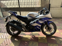Yamaha YZF R15 V2
