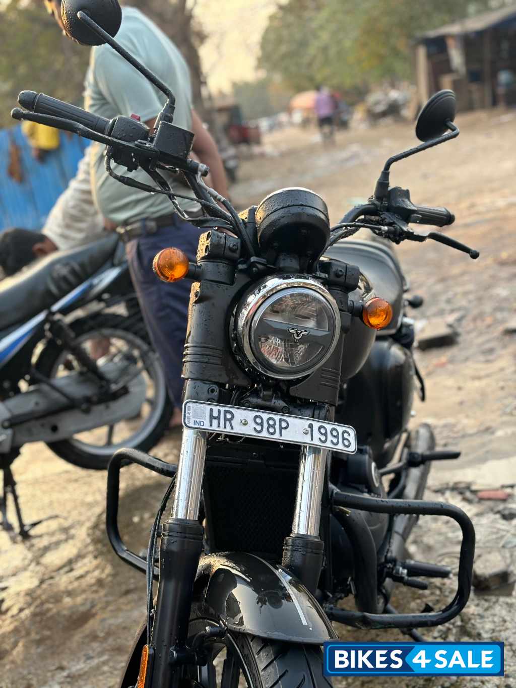 Shadow Grey Yezdi Roadster Dark Shadow Grey Yezdi Roadster Dark