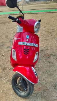 Vespa Urban Club 125
