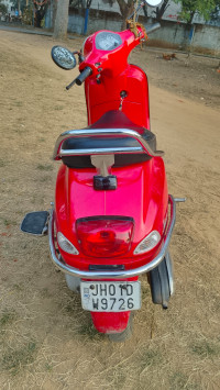 Vespa Urban Club 125