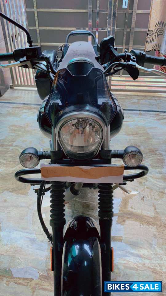 Bajaj Avenger Street 160