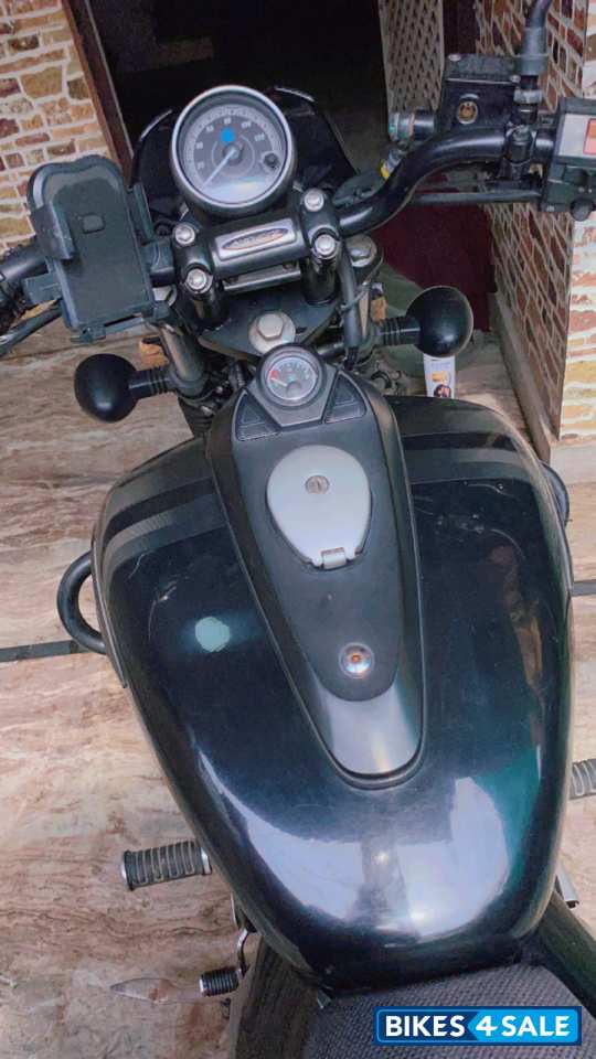 Bajaj Avenger Street 160