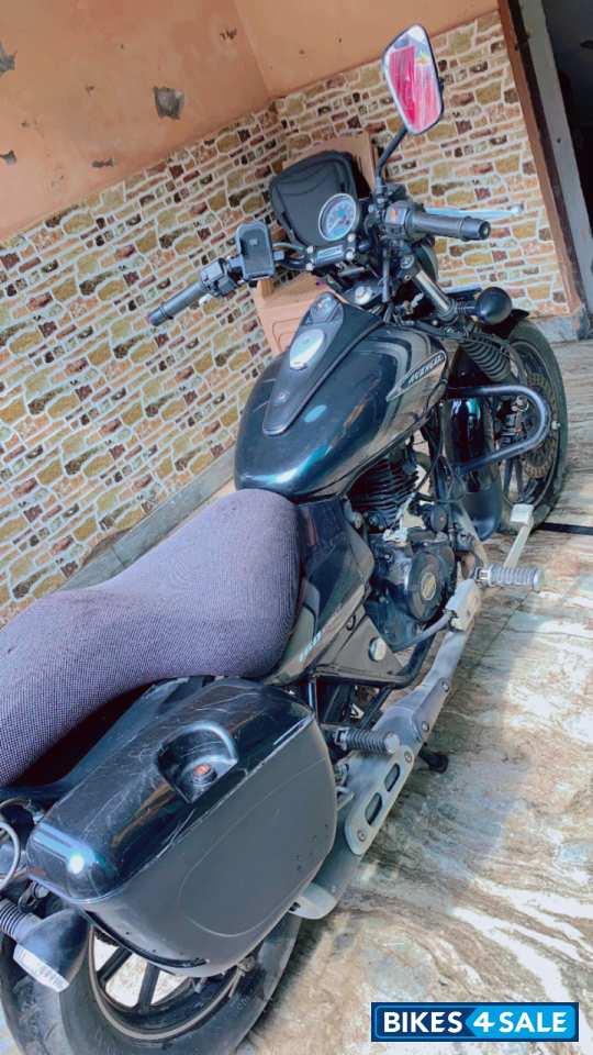 Bajaj Avenger Street 160