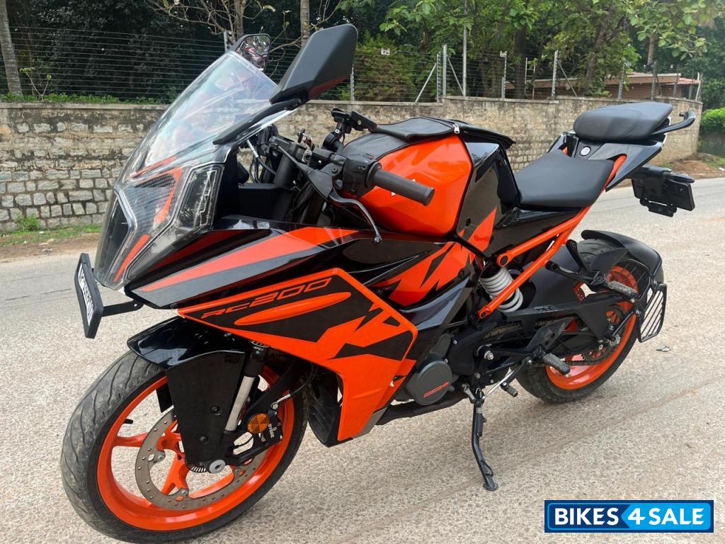 KTM RC 200 2022