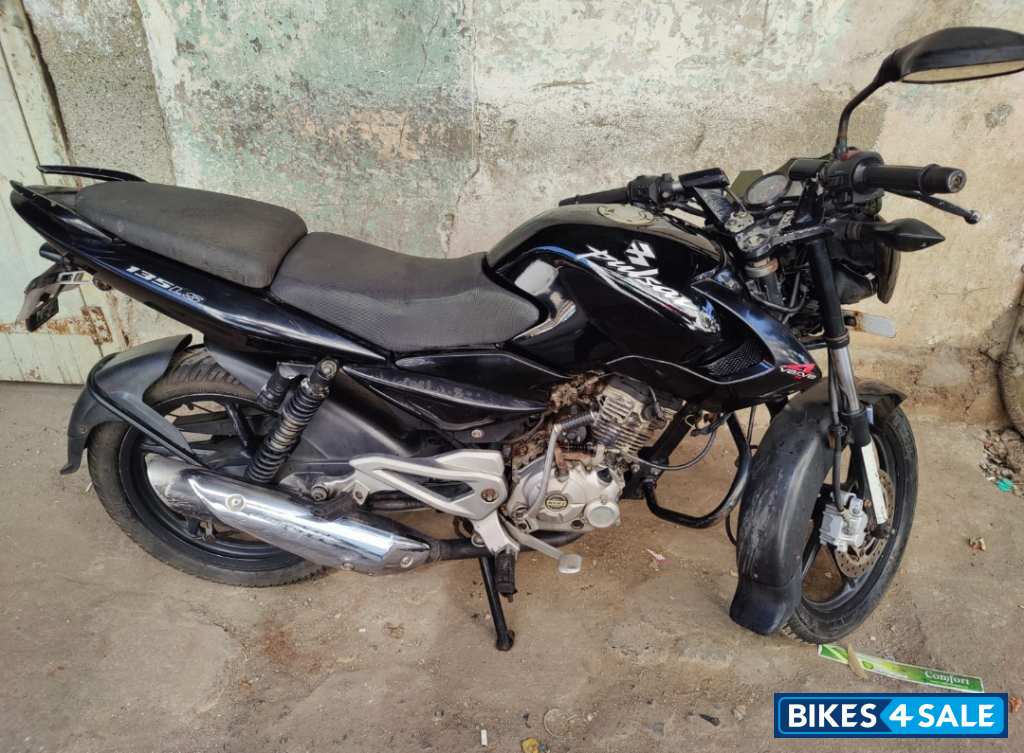 Bajaj Pulsar 135LS