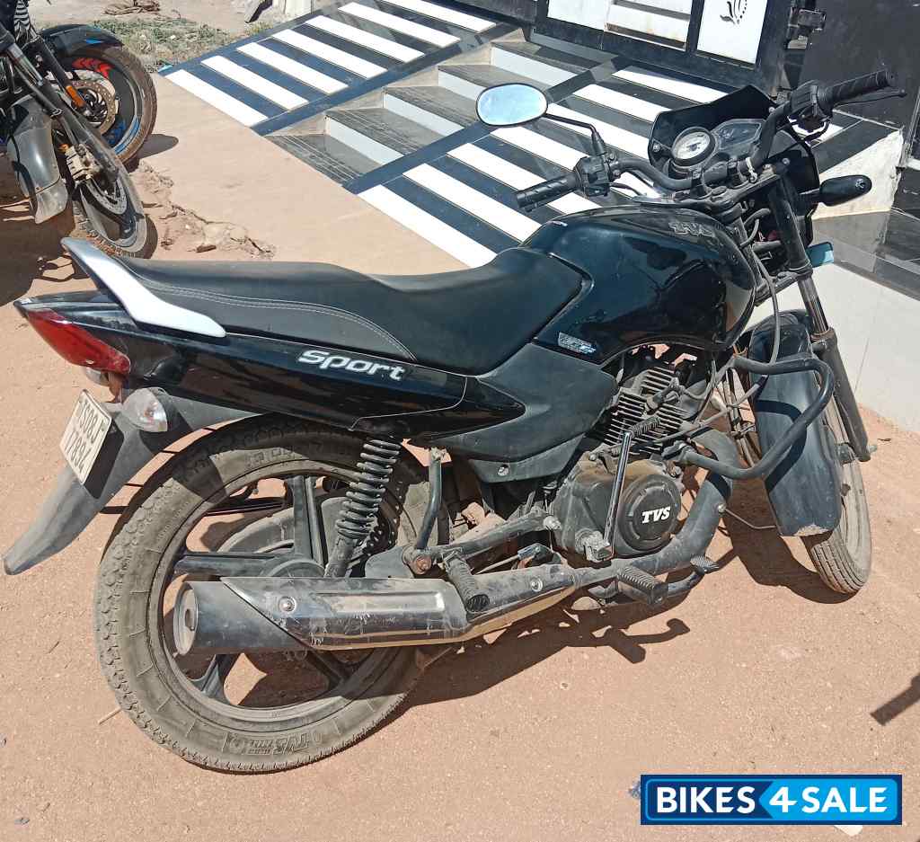 TVS Sport BS6